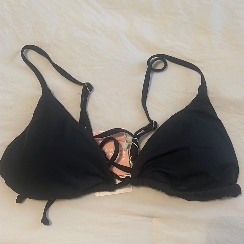 Dippin Daisy’s Cove Top